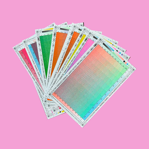 O.OO: No Magic in Riso. A Bilingual Risograph Tool Book (New