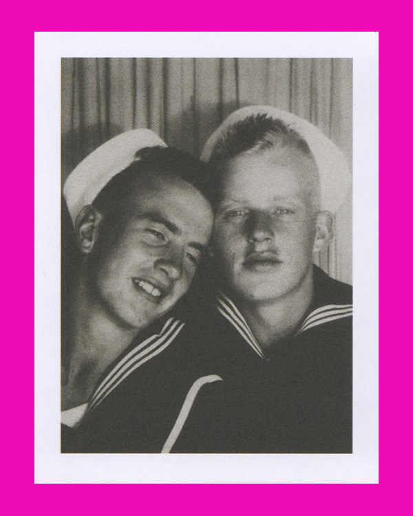 Loving II: More Photographic History of Men in Love, 1850s-1950s - Afbeelding 2