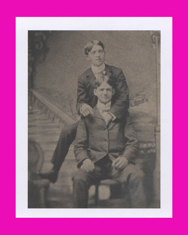 Loving II: More Photographic History of Men in Love, 1850s-1950s - Afbeelding 3