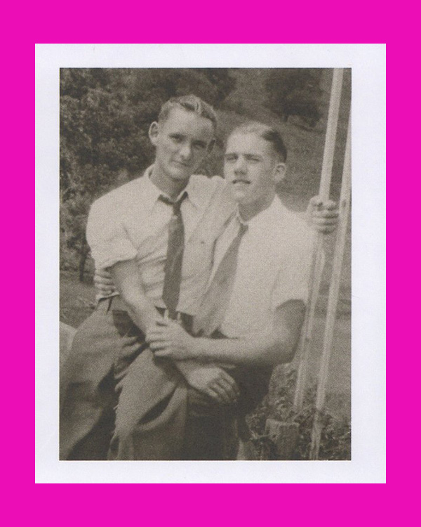 Loving II: More Photographic History of Men in Love, 1850s-1950s - Afbeelding 7