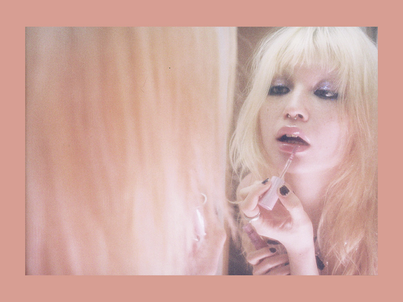 Petra Collins: Star - Afbeelding 8