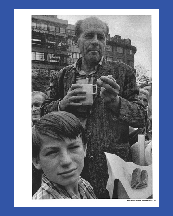 Josef Koudelka: Invasion Prague 68 - Afbeelding 8