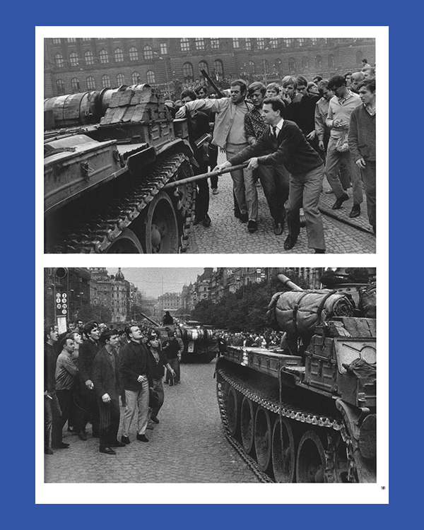 Josef Koudelka: Invasion Prague 68 - Afbeelding 4